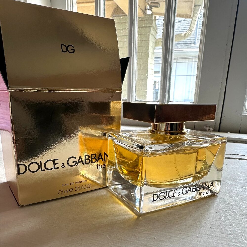 NEW Dolce & Gabbana THE ONE Perfume